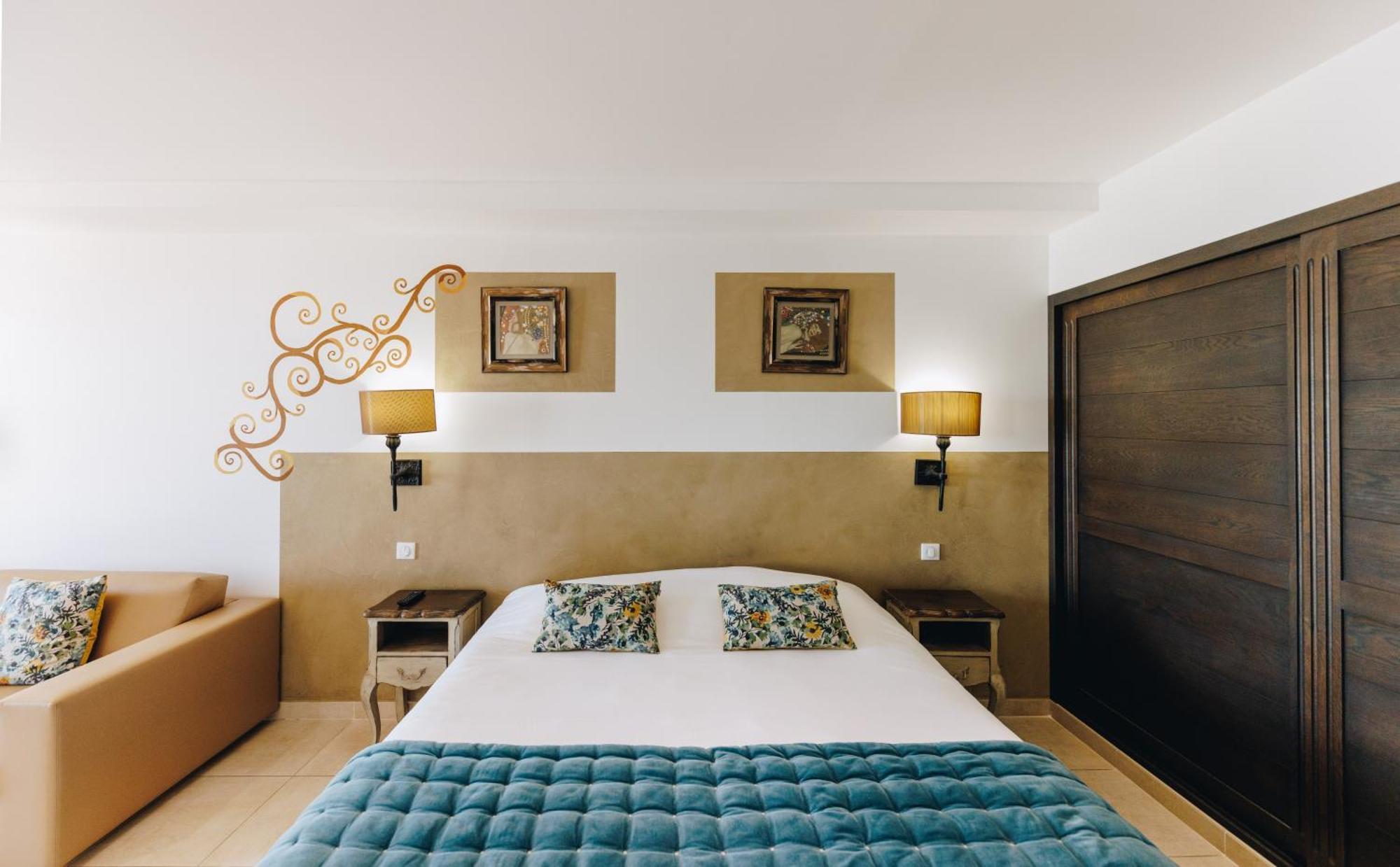 Hotel Liberata & Spa LʼÎle-Rousse Habitación foto
