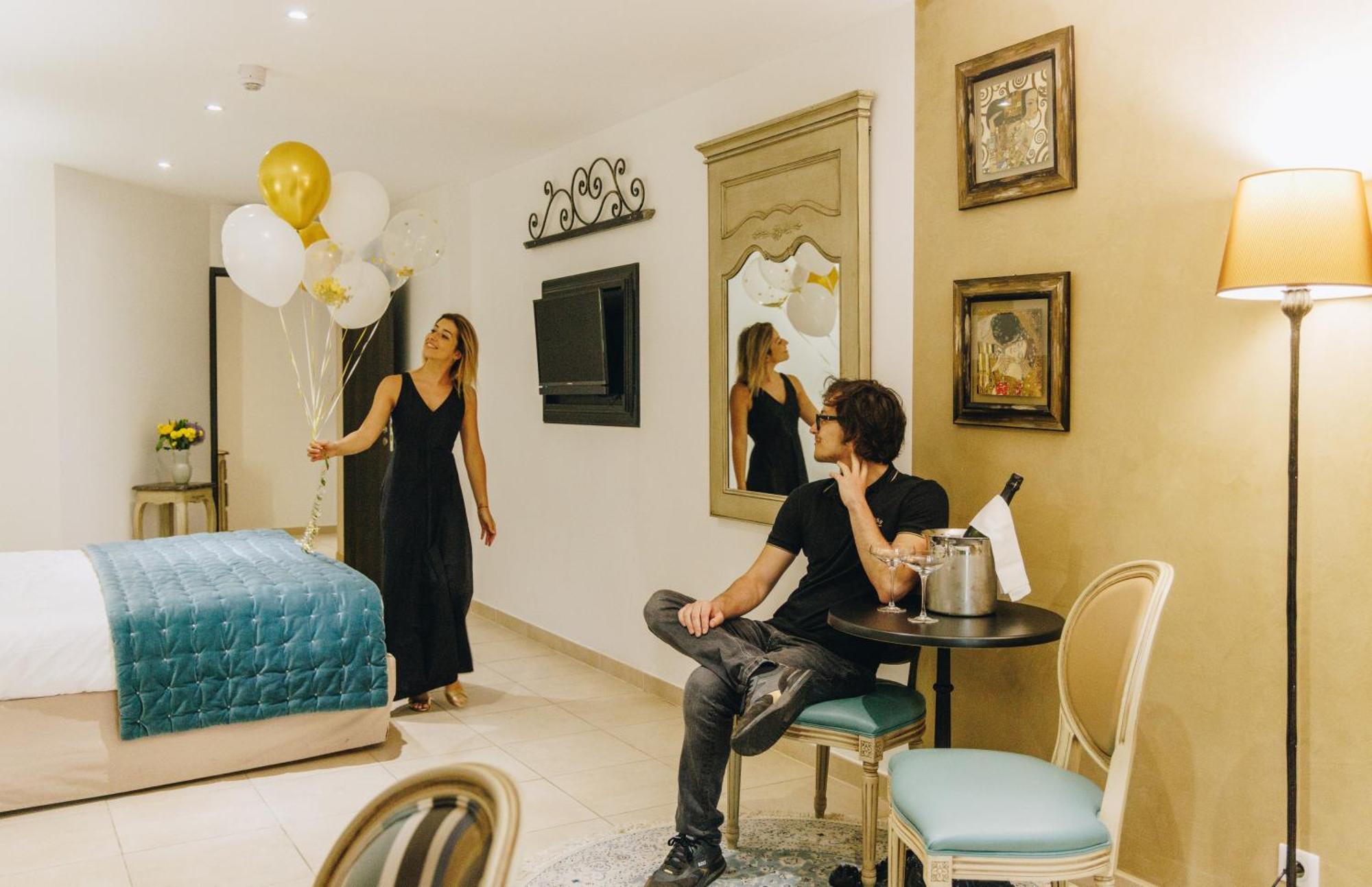 Hotel Liberata & Spa LʼÎle-Rousse Habitación foto
