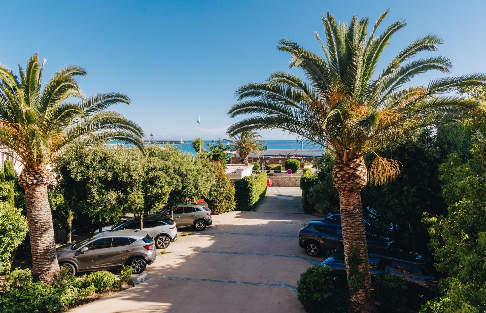 Hotel Liberata & Spa LʼÎle-Rousse Exterior foto