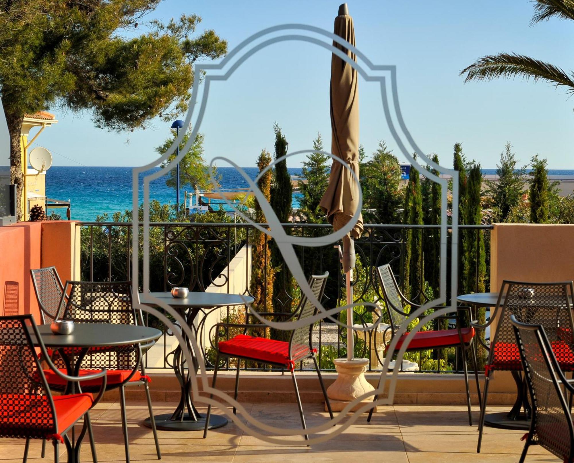 Hotel Liberata & Spa LʼÎle-Rousse Exterior foto
