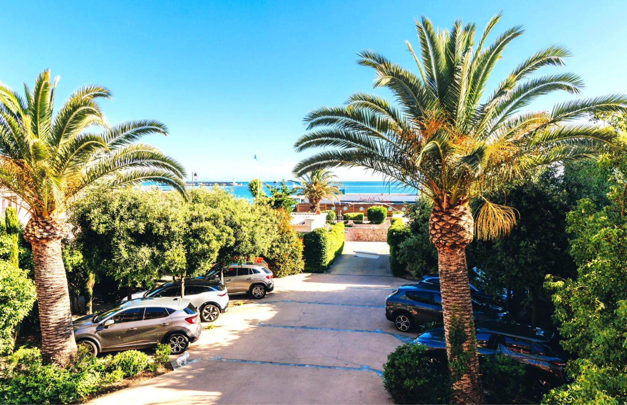 Hotel Liberata & Spa LʼÎle-Rousse Exterior foto